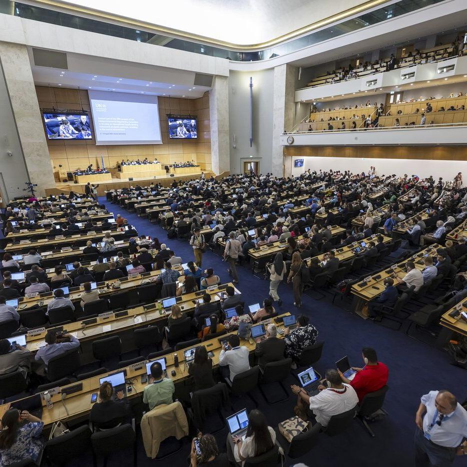 Countries deadlocked on plastic production and chemicals as talks on a global treaty draw to a close